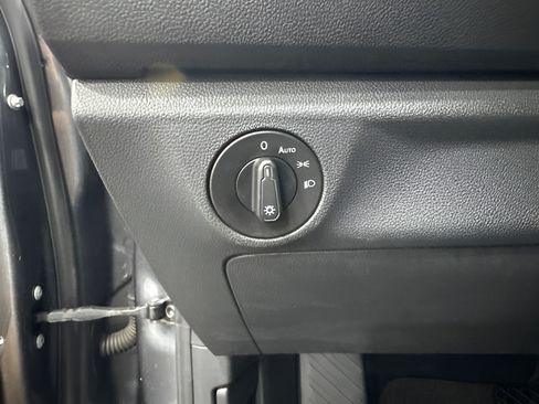 Used 2019 Volkswagen Jetta S FWD image 27