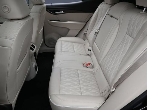 Used 2023 Buick Envision Avenir AWD/4WD image 25