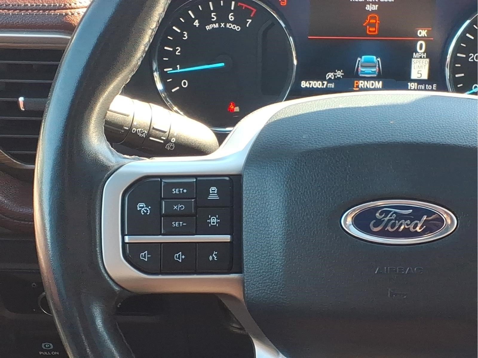 Used 2024 Ford Expedition Limited AWD/4WD image 13