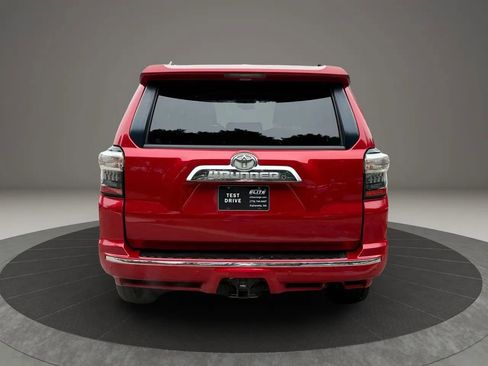 Used 2018 Toyota 4Runner Limited image 5