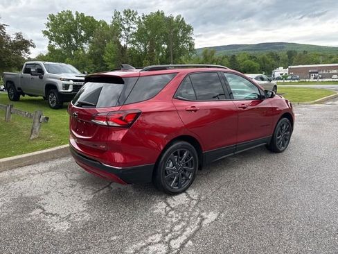 Used 2023 Chevrolet Equinox RS w/ RS Leather Package AWD/4WD image 14