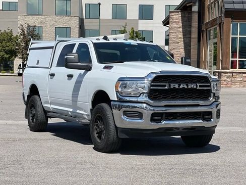 Used 2024 RAM 2500 Tradesman w/ Chrome Appearance Group AWD/4WD image 1