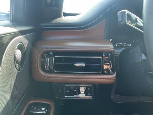 Used 2020 Lincoln Aviator Reserve w/ Elements Package Plus image 12