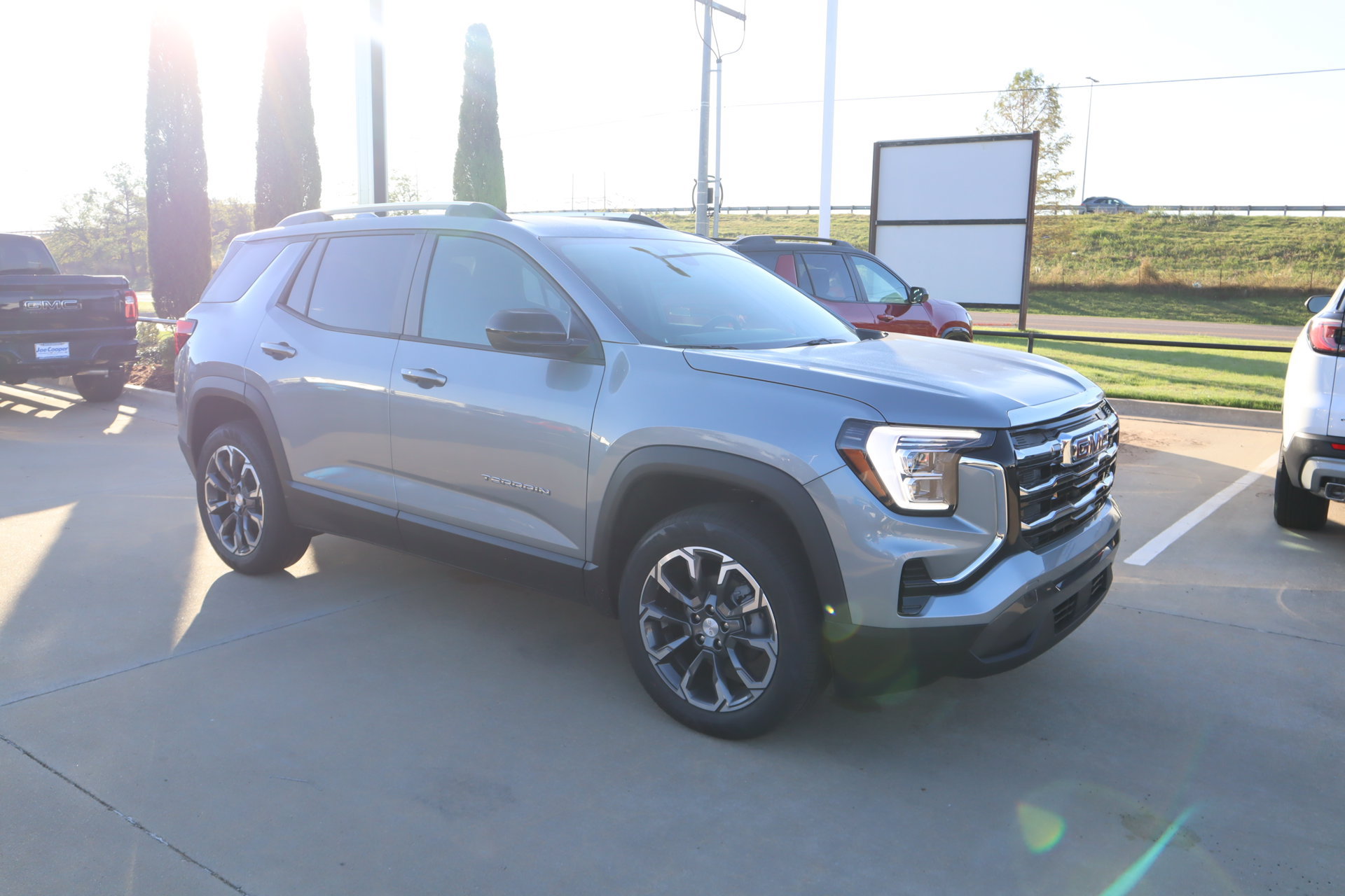 New 2027 GMC Terrain Elevation w/ Elevation Premium Package FWD image 1