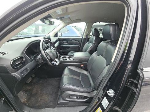 Used 2023 Honda Pilot EX-L image 6
