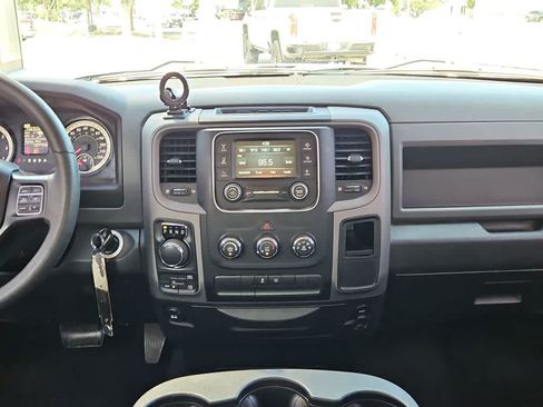 Used 2019 RAM 1500 Express w/ Express Value Package AWD/4WD image 14