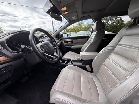 Used 2017 Honda CR-V Touring image 11