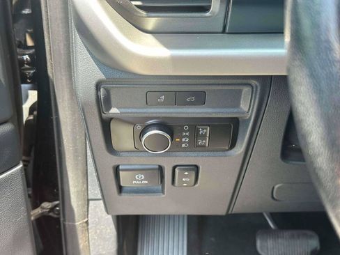 Used 2023 Ford Expedition XLT AWD/4WD image 20