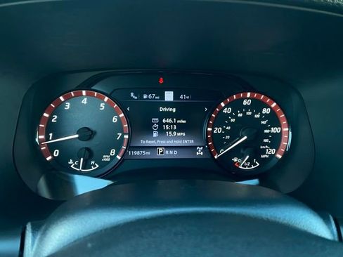 Used 2022 Nissan Frontier PRO-4X image 45