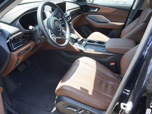 Used 2025 Acura MDX SH-AWD w/ Technology Package image 8