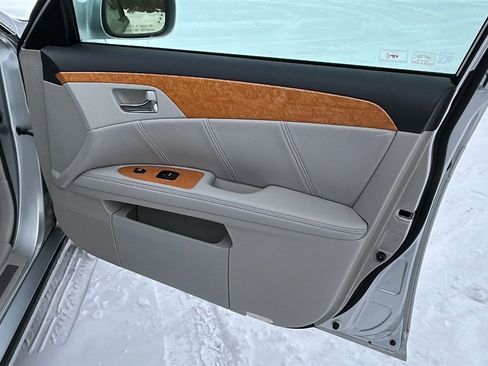 Used 2007 Toyota Avalon Limited image 51