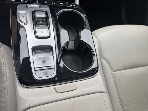 Certified 2022 Hyundai Tucson Limited FWD image 16