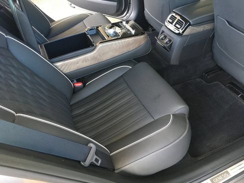 Used 2021 Genesis G90 3.3T Premium AWD/4WD image 29