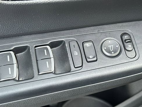 Used 2023 Honda CR-V EX-L image 15