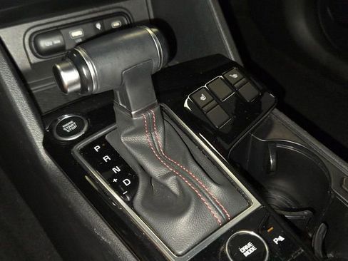 Used 2023 Kia Sportage SX image 20