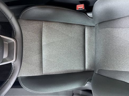 Used 2026 Nissan Rogue SV w/ Cold Weather Package FWD image 19