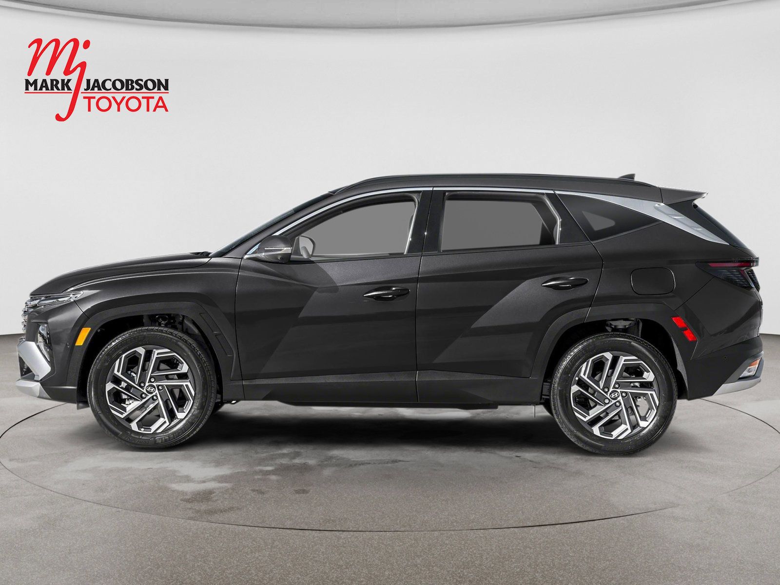 Used 2025 Hyundai Tucson Limited AWD/4WD image 4