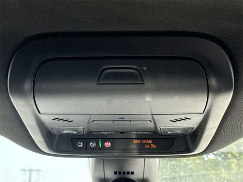 Used 2024 Buick Enclave Premium image 19