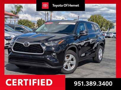 Used 2023 Toyota Highlander LE