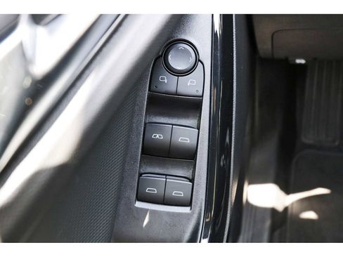 Used 2026 Chevrolet Equinox LT FWD image 19