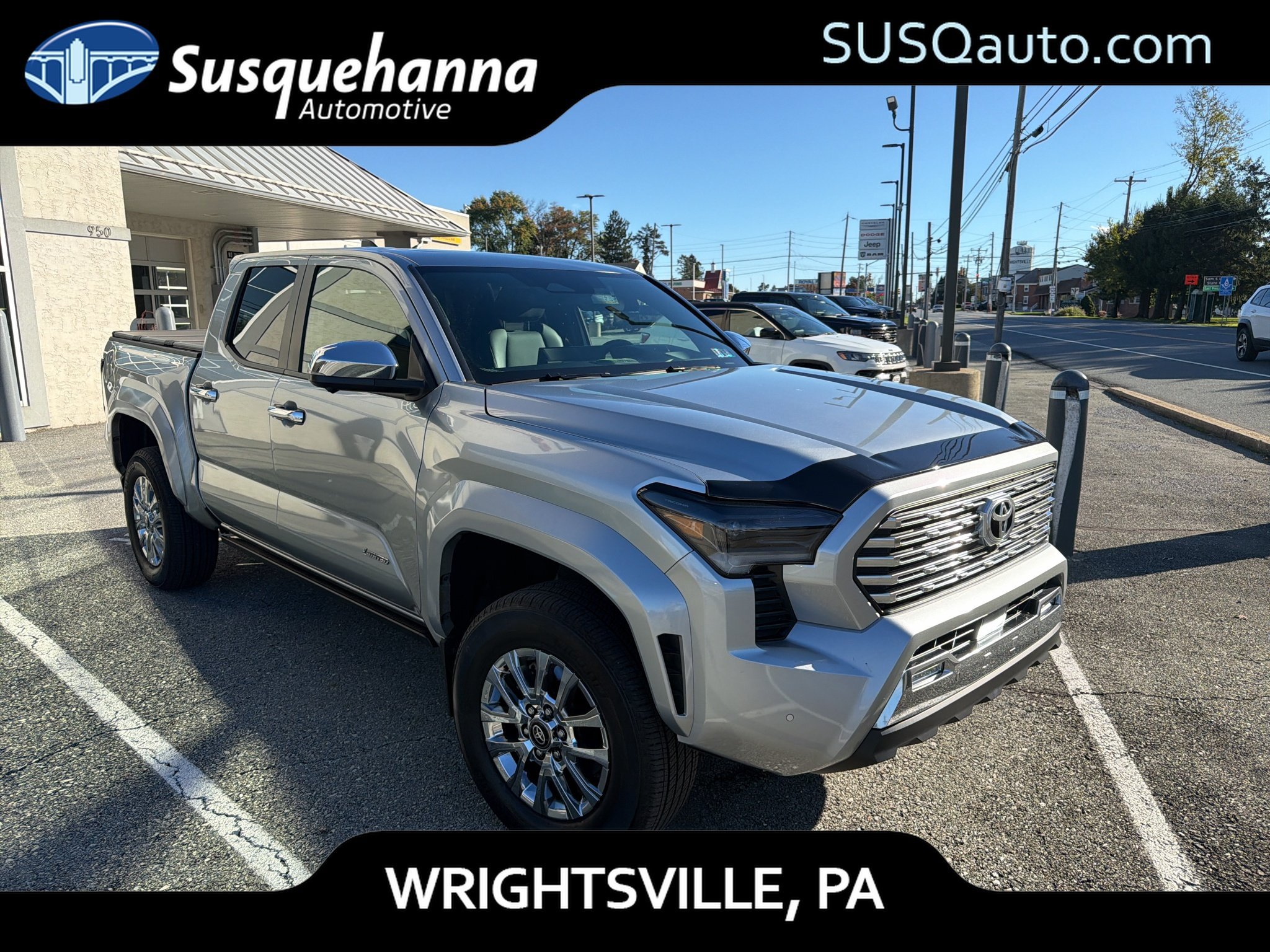 Used 2024 Toyota Tacoma Limited w/ Limited Package (LT) AWD/4WD image 1