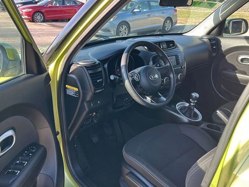 Used 2018 Kia Soul image 10