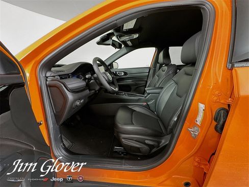 New 2026 Jeep Compass Latitude image 23