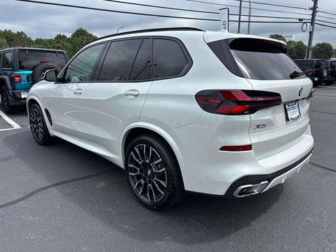 Used 2026 BMW X5 xDrive40i AWD/4WD image 5