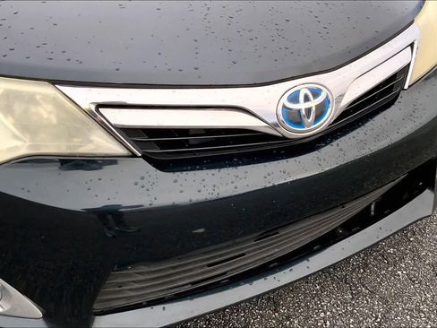 Used 2014 Toyota Camry XLE image 28