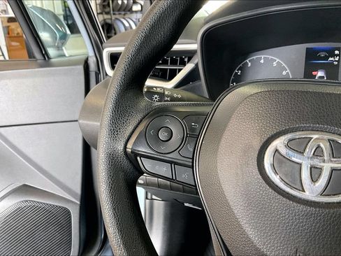 Used 2024 Toyota Corolla LE FWD image 8