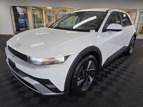 New 2026 Hyundai Ioniq 5 SE image 9