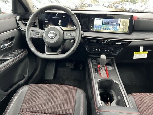 New 2025 Nissan Kicks SR w/ Illumination Package image 22