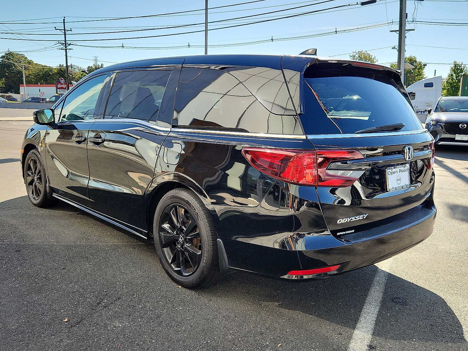 Used 2023 Honda Odyssey Sport image 4