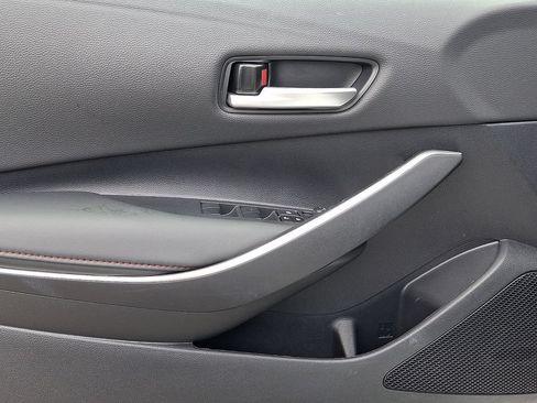Used 2024 Toyota Corolla SE w/ SE Premium Package FWD image 13