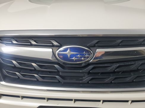 Used 2018 Subaru Forester 2.5i image 10