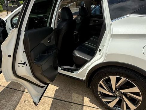 Used 2018 Nissan Murano Platinum w/ Cargo Package AWD/4WD image 19