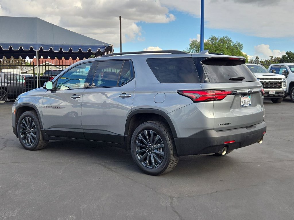 Certified 2024 Chevrolet Traverse RS FWD image 32