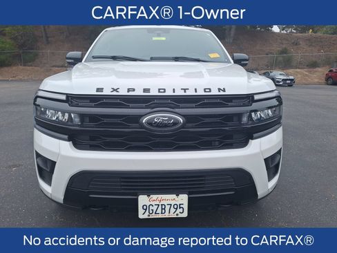 Used 2023 Ford Expedition Max Limited AWD/4WD image 3