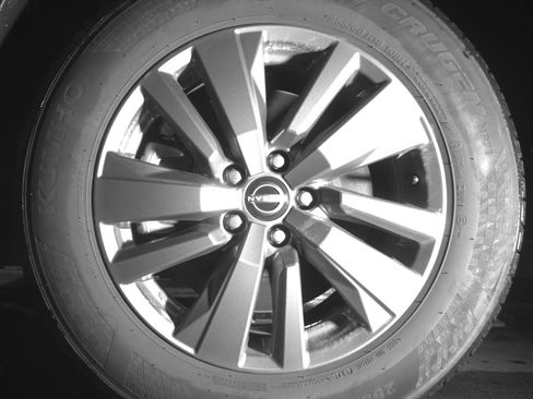 Used 2025 Nissan Pathfinder SV image 12