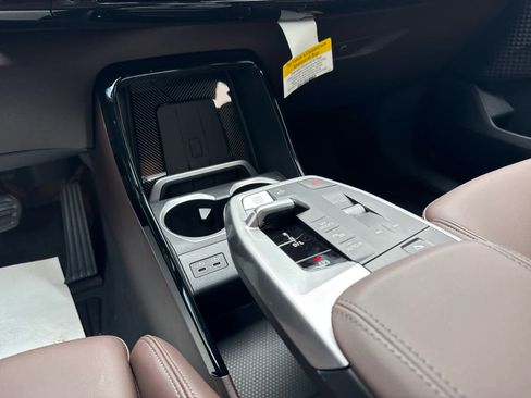 Used 2025 BMW X1 xDrive28i w/ Convenience Package image 9