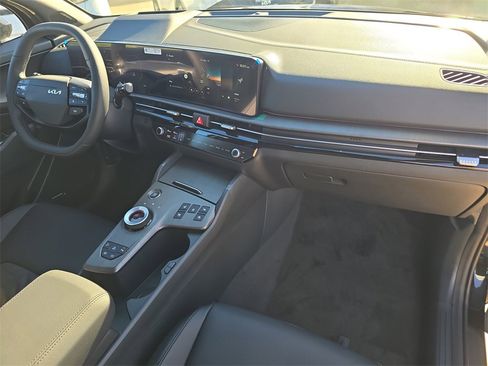 New 2026 Kia Sportage X-Line Prestige image 14