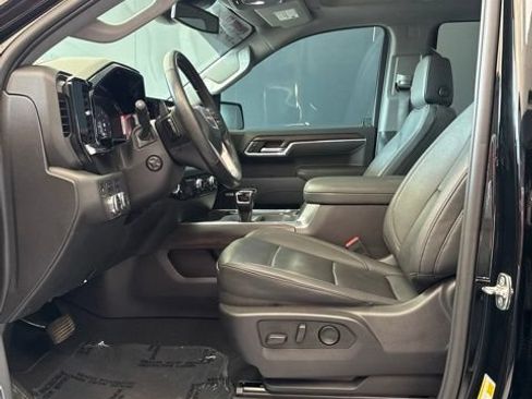 Used 2025 GMC Sierra 1500 SLT w/ SLT Premium Package AWD/4WD image 5