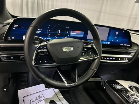 Used 2024 Cadillac Lyriq Tech RWD image 14
