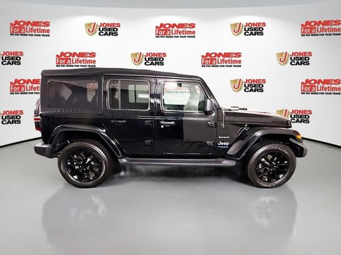 Used 2022 Jeep Wrangler Unlimited Sahara 4xe w/ Cold Weather Group image 18