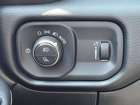 New 2026 RAM 3500 Big Horn AWD/4WD image 27