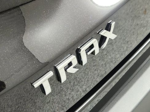 New 2026 Chevrolet Trax LT w/ Driver Confidence Package image 13