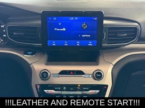 Used 2023 Ford Explorer XLT w/ Equipment Group 202A AWD/4WD image 18