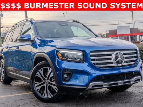 Used 2024 Mercedes-Benz GLB 250 4MATIC image 3