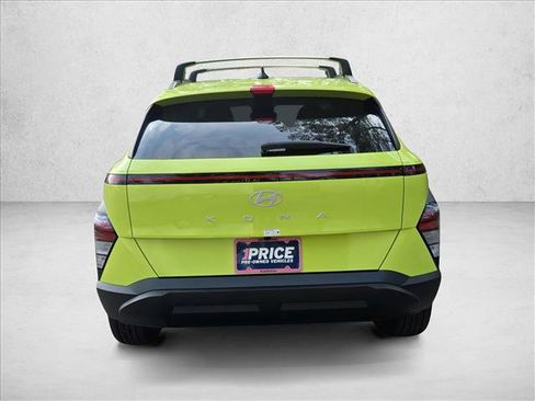 Certified 2025 Hyundai Kona SEL image 6
