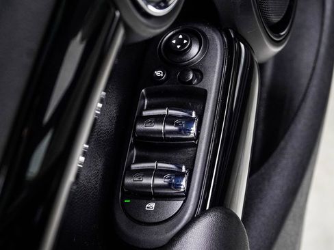 Used 2020 MINI Cooper S FWD image 38